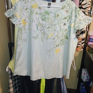 Floral Print Short Sleeve Top